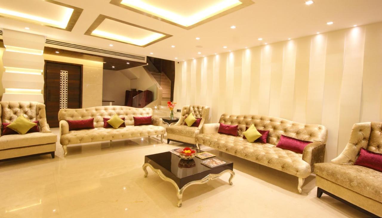 מומביי Hotel Supreme - Cuffe Parade מראה חיצוני תמונה