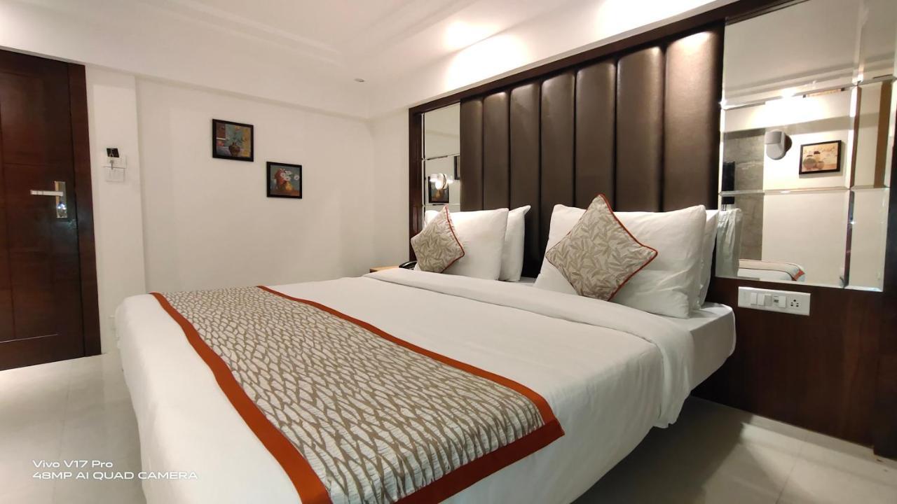 מומביי Hotel Supreme - Cuffe Parade מראה חיצוני תמונה